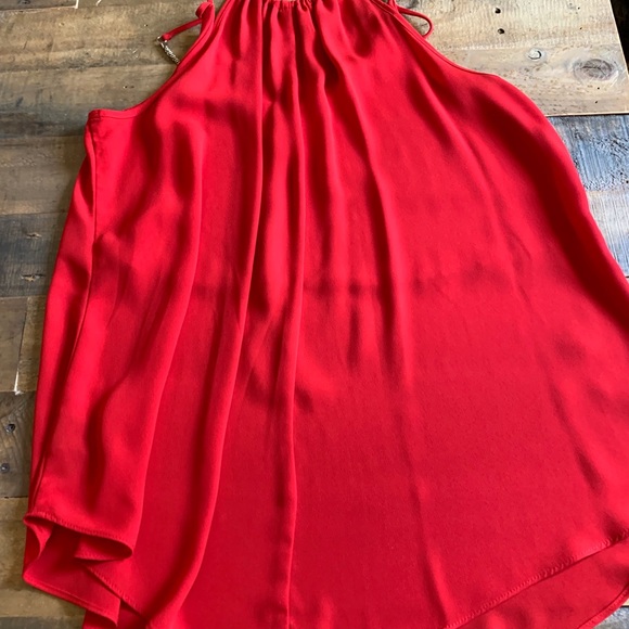 I.N.C San Francisco Cherry Red top/attached chain - Picture 3 of 3